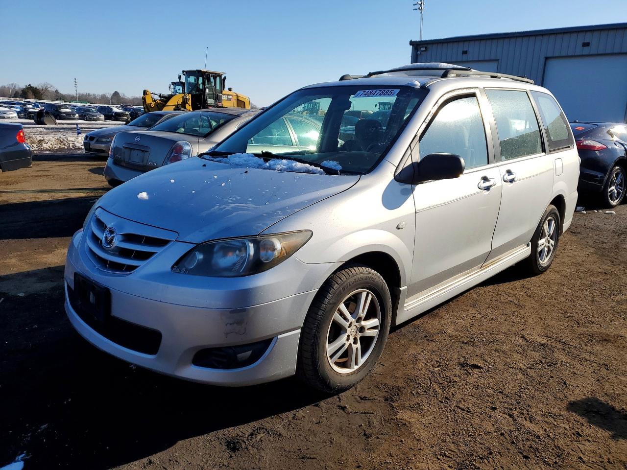 2004 Mazda MPV LX, VIN JM3LW28A240530925 — Front end