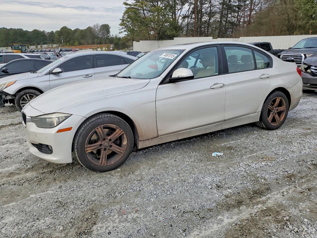2014 BMW 3 Series 328i, VIN WBA3A5G52ENP33263 — Minor dents and scratches