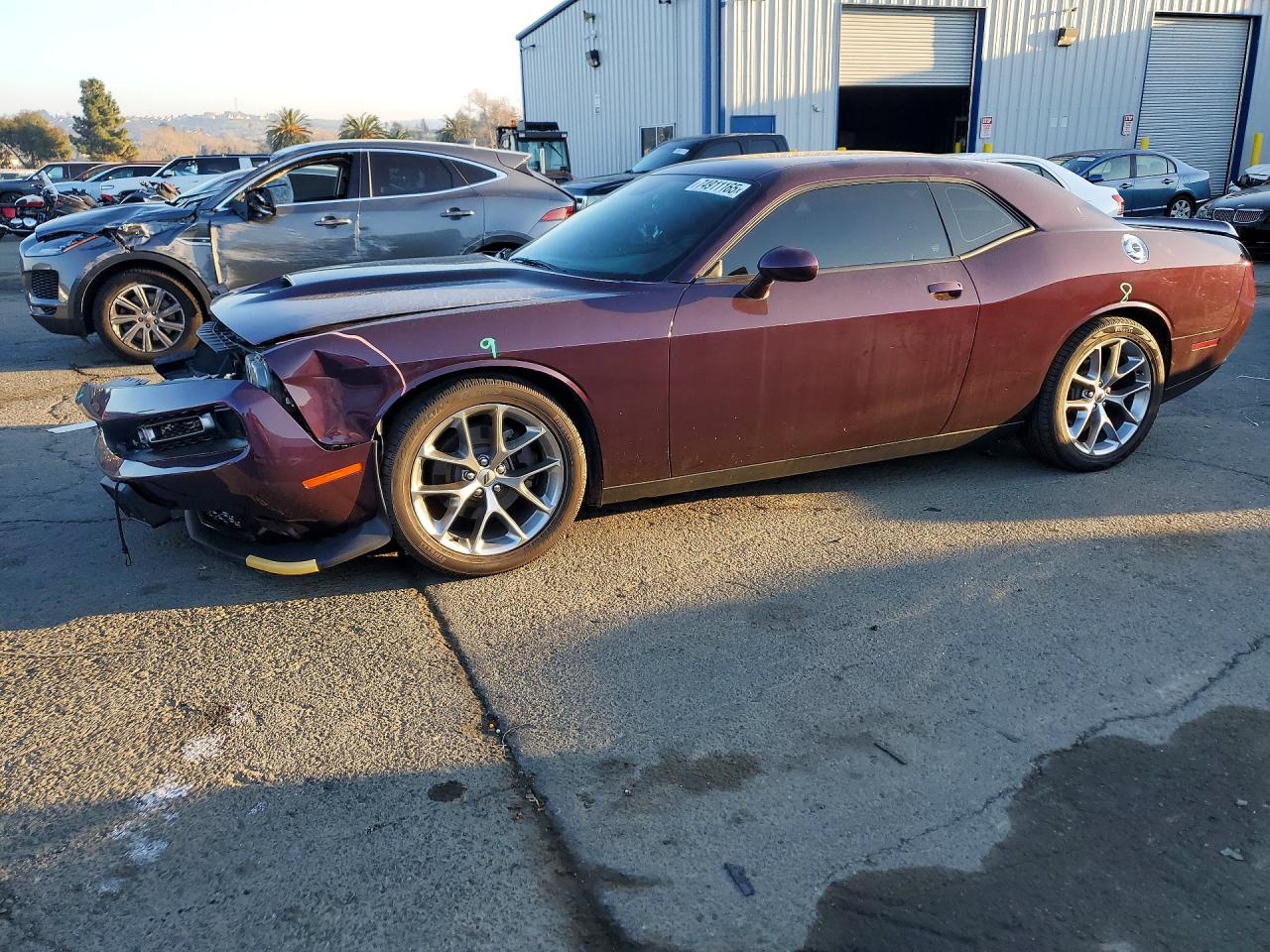 2020 Dodge Challenger GT, VIN 2C3CDZJGXLH253803 — Front end