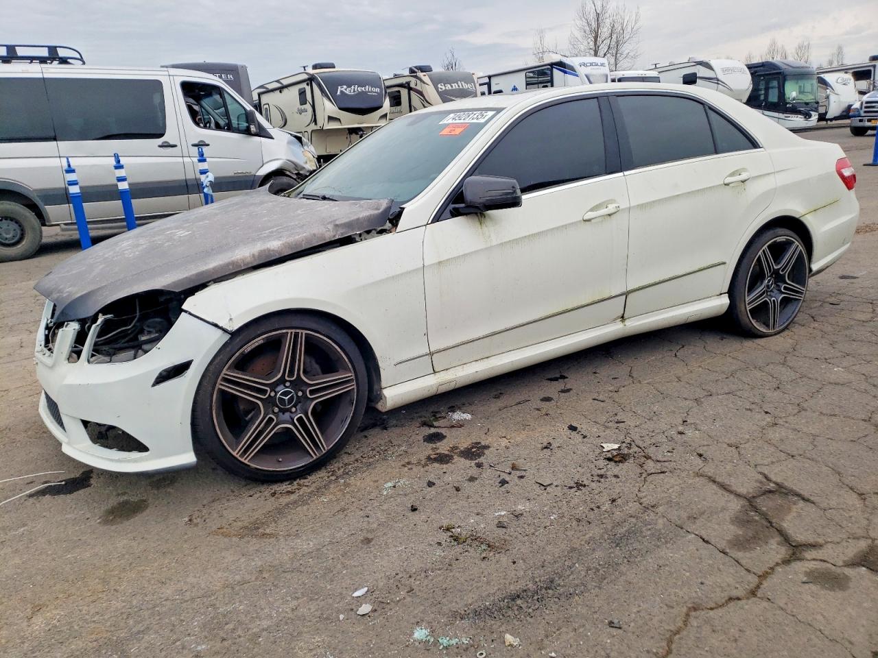 2010 Mercedes-Benz E 350 Luxury, VIN WDDHF5GB2AA051474 — Engine fire