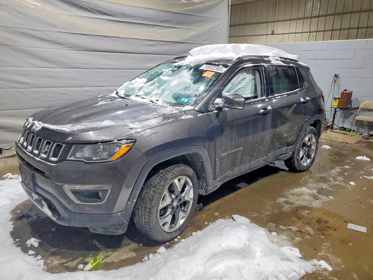 2019 Jeep Compass Limited, VIN 3C4NJDCB3KT639146 — Бок