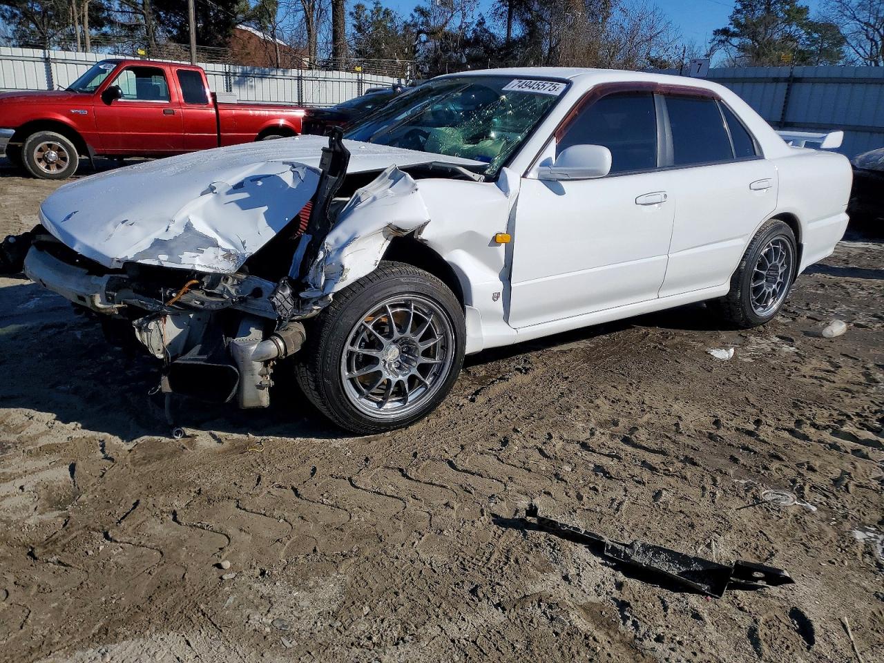 1998 Nissan Skyline, VIN ER34012160 — Front end