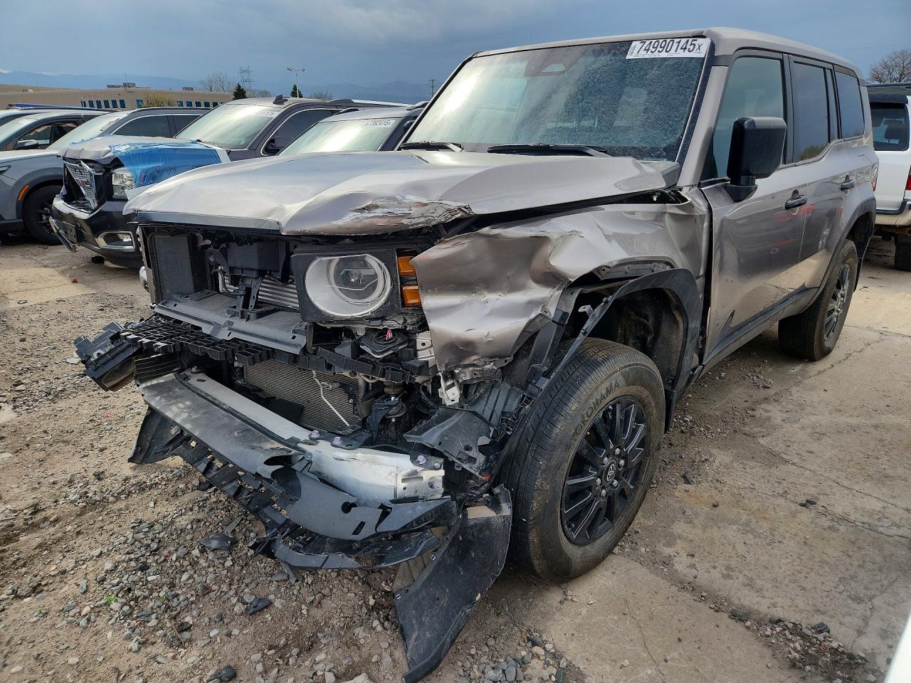 2025 Toyota Land Cruiser 1958 Edition, VIN JTEABFAJ7SK033699 — Перед