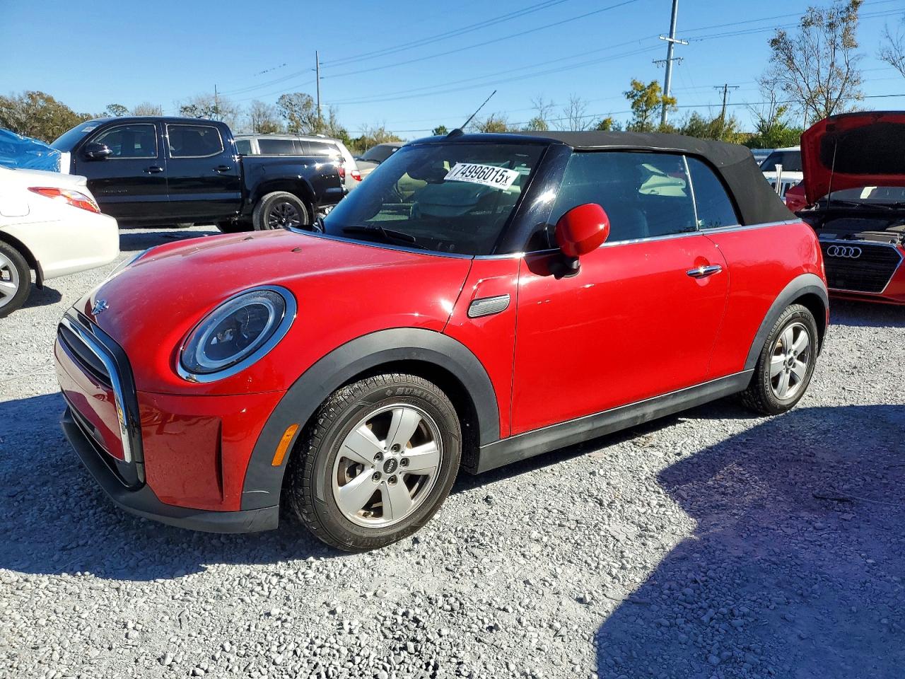 2022 MINI Convertible Cooper, VIN WMW23DL06N3N91490 — Перед