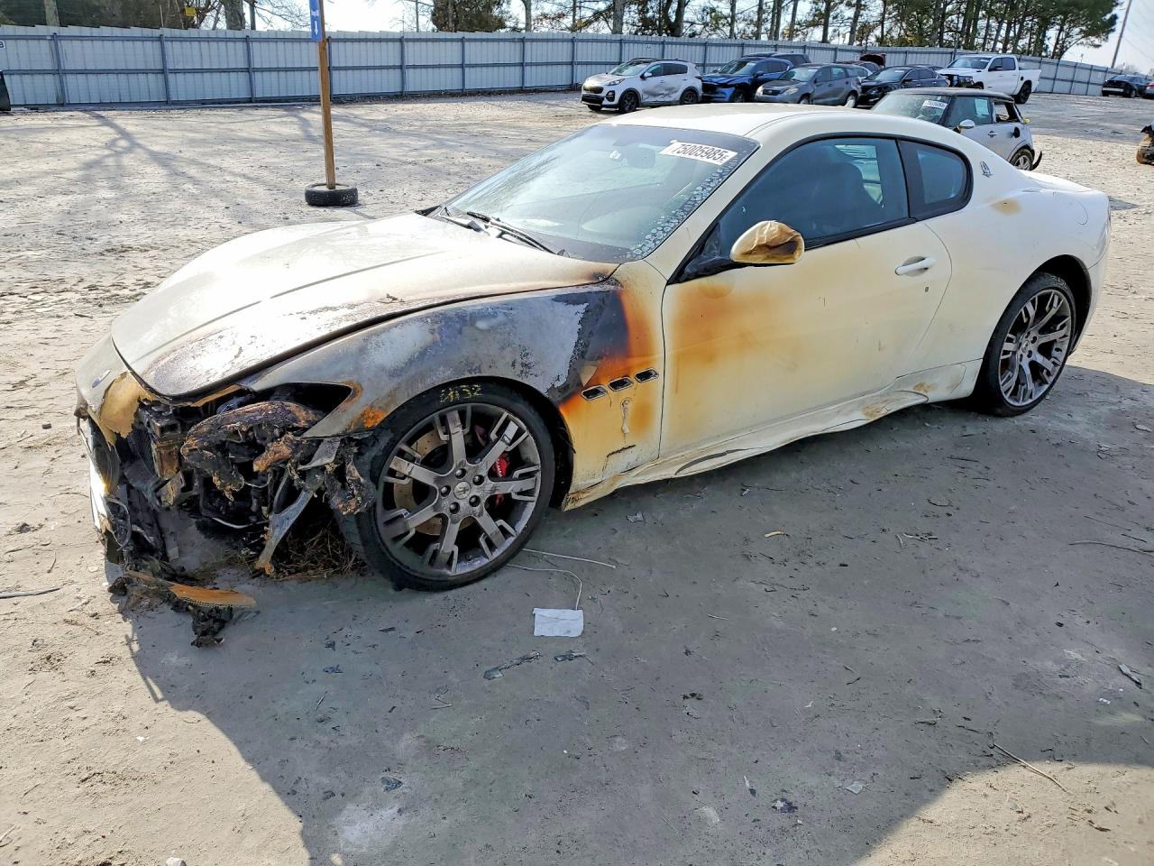 2013 Maserati GranTurismo Sport, VIN ZAM45VLA1D0073206 — Пожар