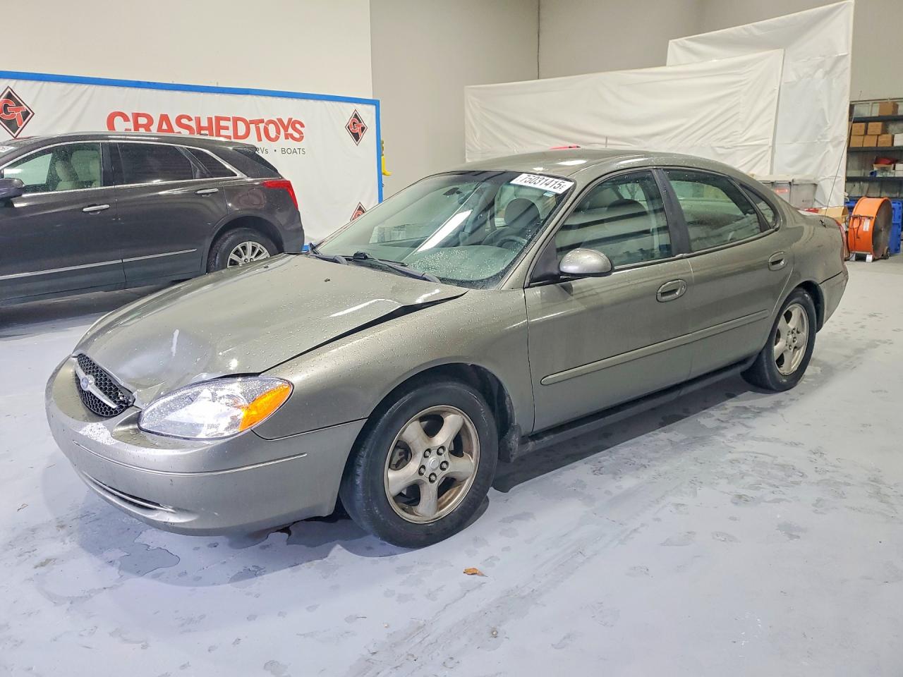 2003 Ford Taurus SE Standard, VIN 1FAFP53U23A125748 — Front end