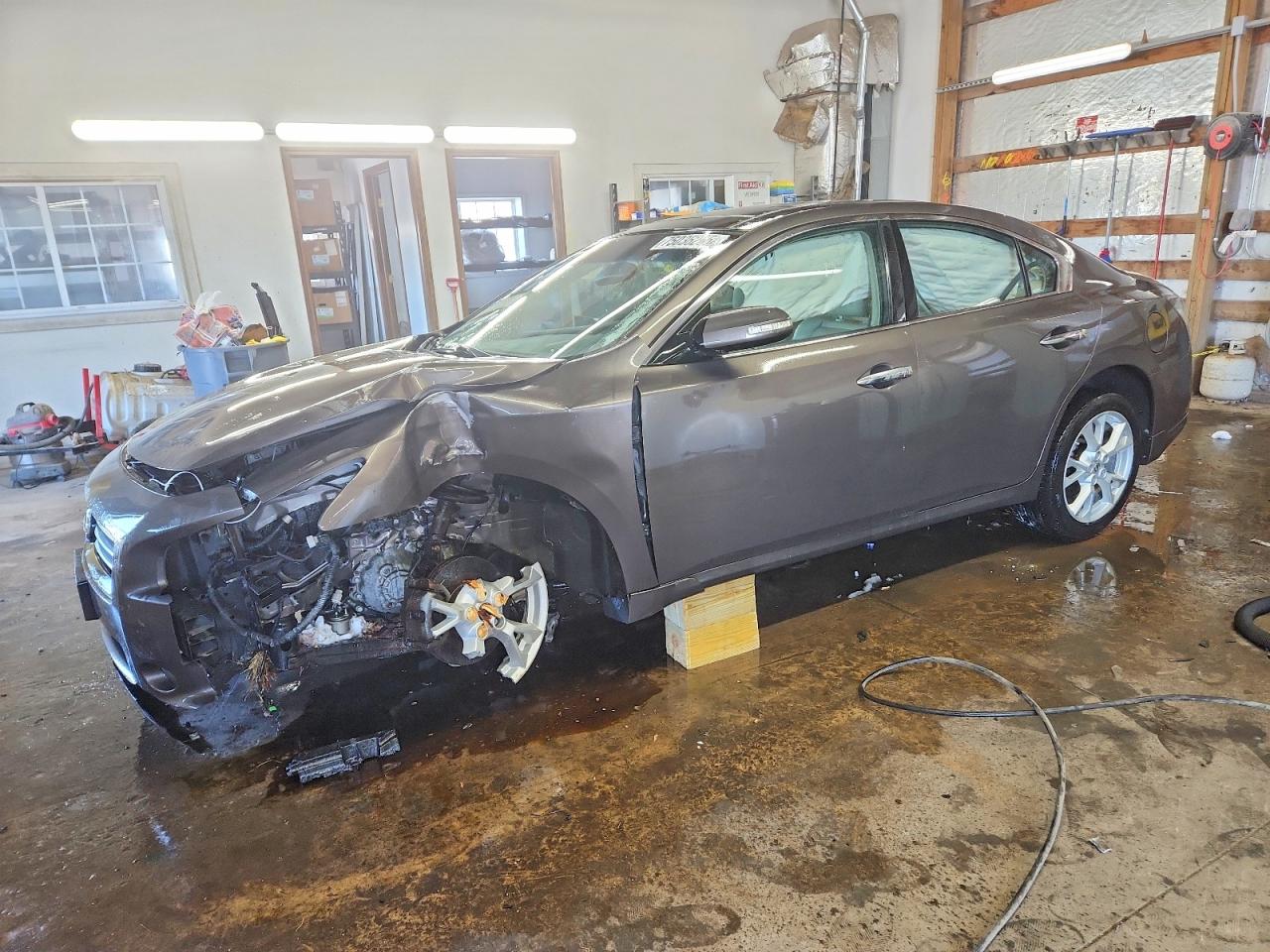 2012 Nissan Maxima SV, VIN 1N4AA5AP1CC817609 — Перед
