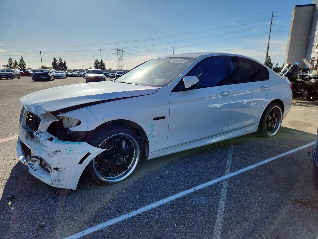 2016 BMW 5 Series 535i, VIN WBA5B1C56GG552260 — Front end