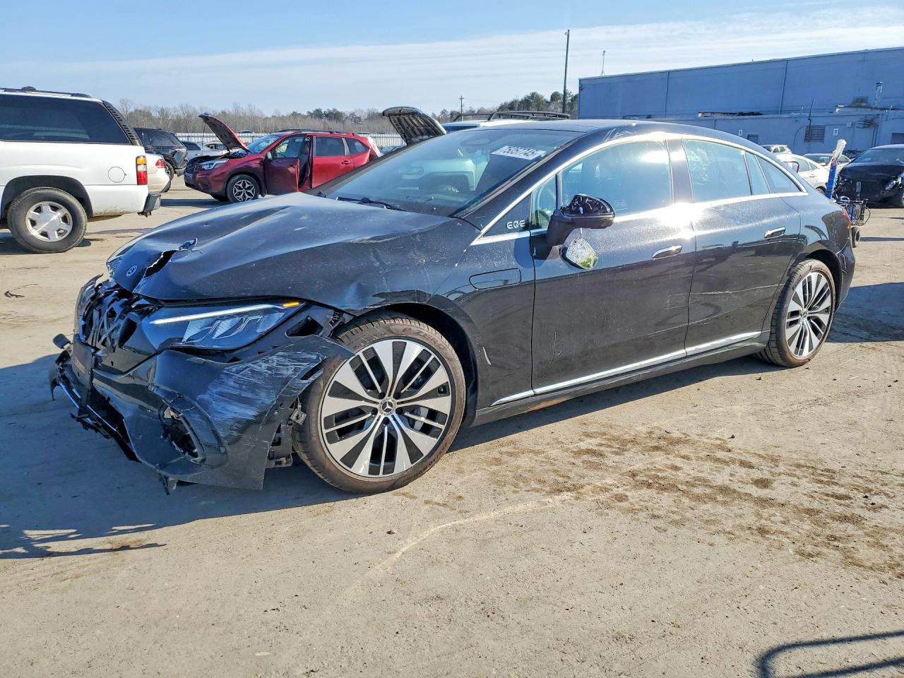 2025 Mercedes-Benz EQE 350, VIN W1KEG1CB3SF064267 — Front end