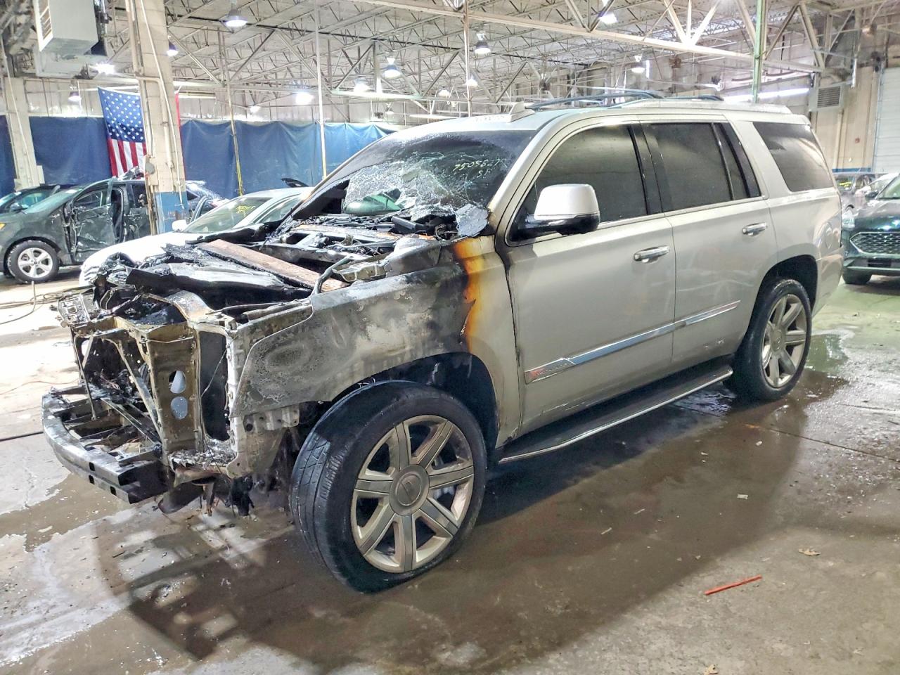 2016 Cadillac Escalade Luxury Collection, VIN 1GYS4BKJ3GR123886 — Engine fire