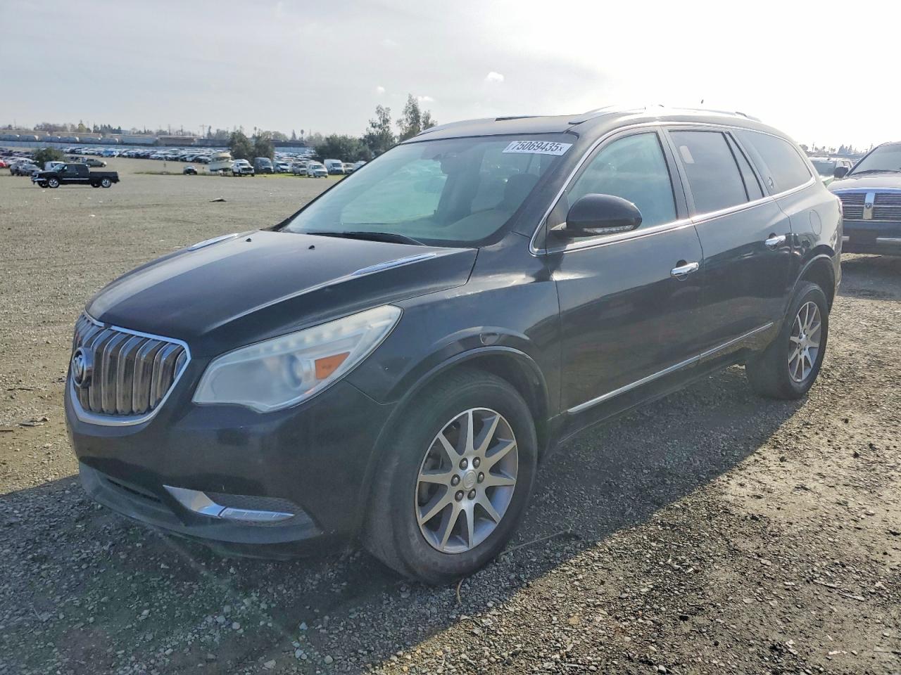 2013 Buick Enclave Leather, VIN 5GAKRCKD4DJ246650 — Мелкие вмятины и царапины
