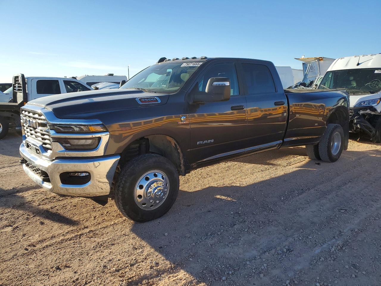 2025 Ram 3500 Big Horn, VIN 3C63RRHL0SG520615 — Minor dents and scratches