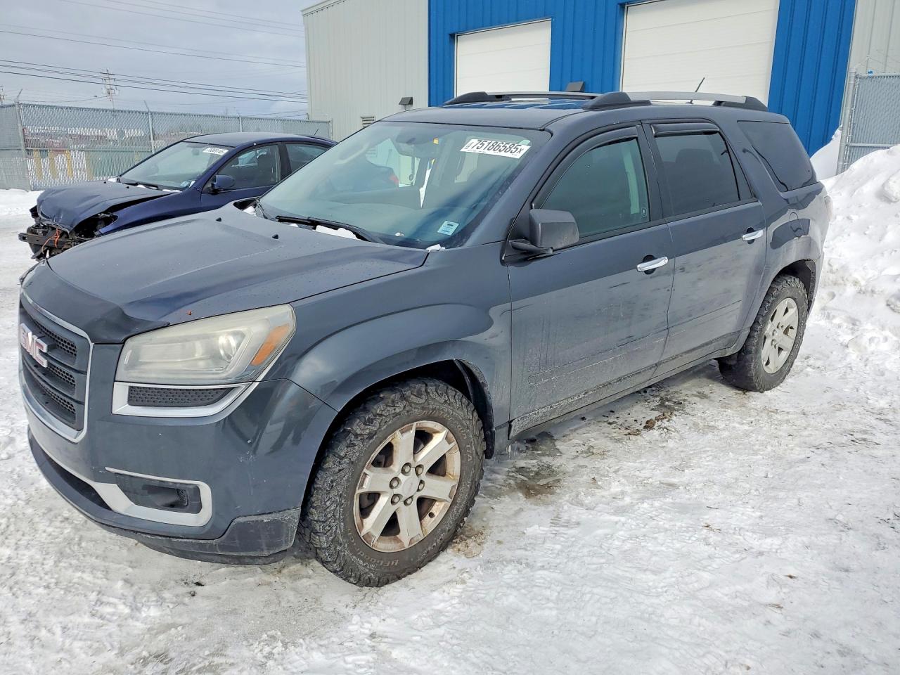 2014 GMC Acadia SLE, VIN 1GKKRPKD3EJ148835 — Side