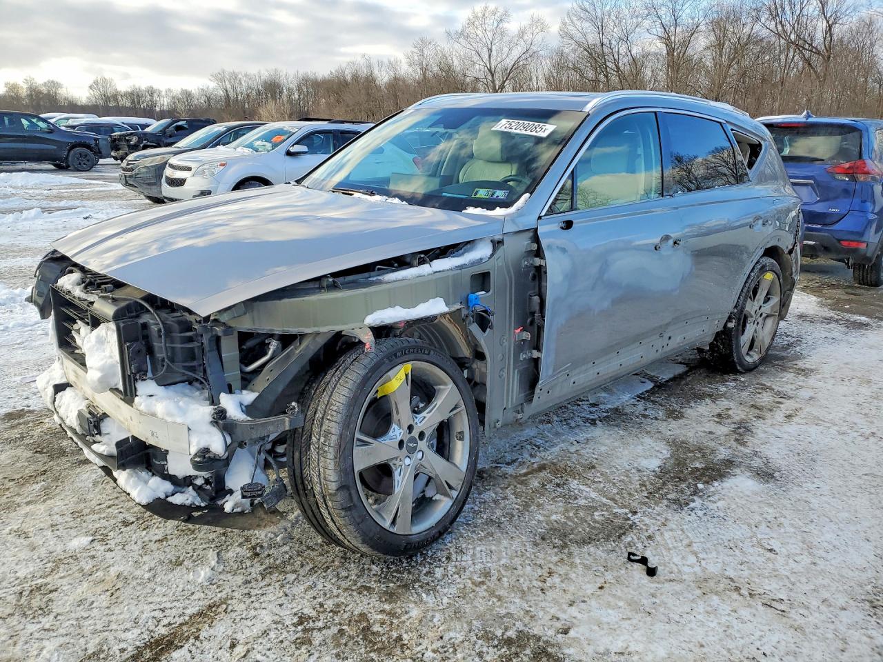 2021 Genesis GV80, VIN KMUHBDSB0MU055126 — Front end