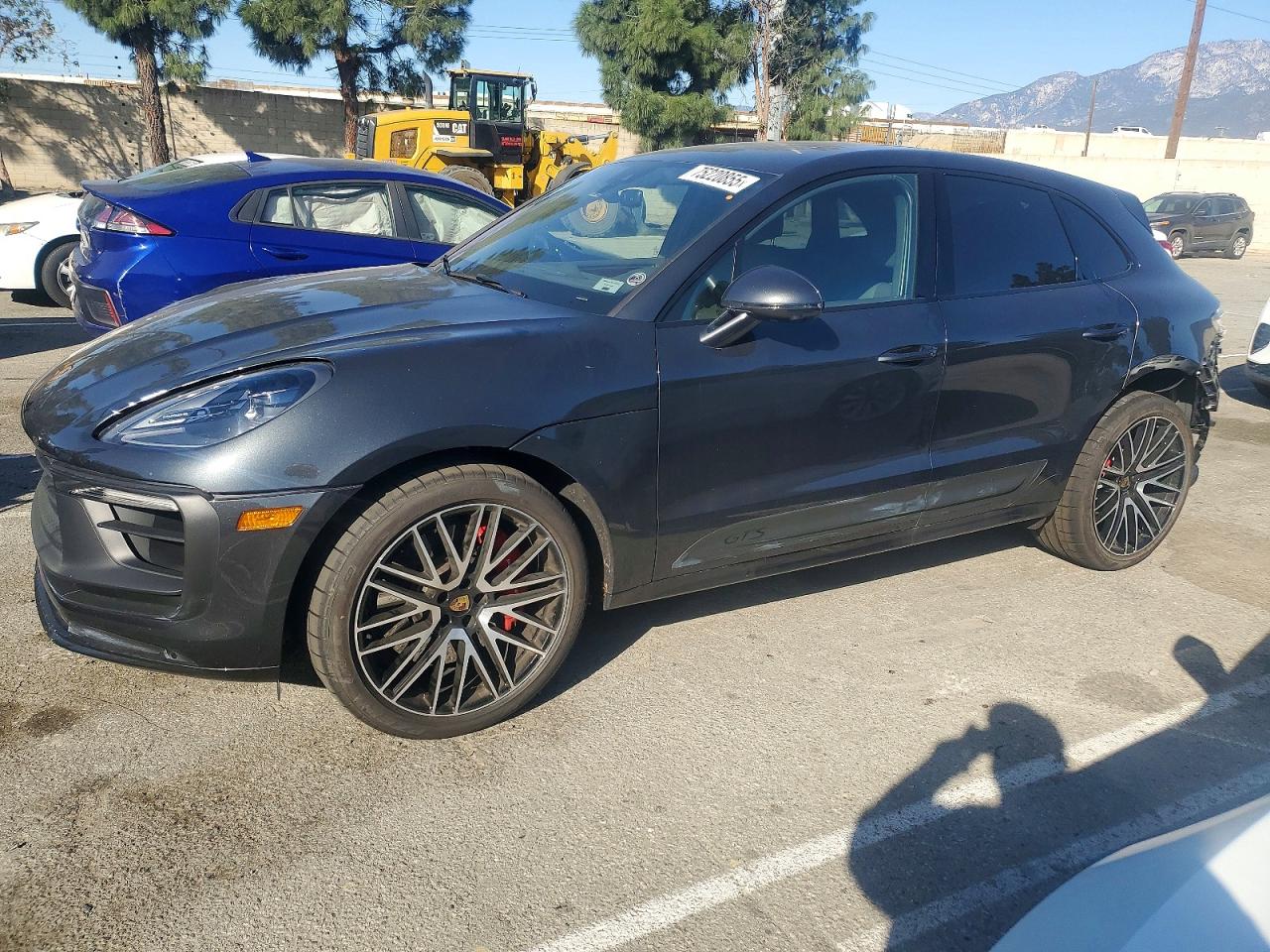 2024 Porsche Macan GTS, VIN WP1AF2A52RLB56348 — Auction photo