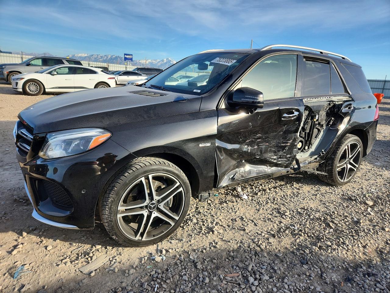 2018 Mercedes-Benz GLE 43 AMG, VIN 4JGDA6EB3JB129461 — Side