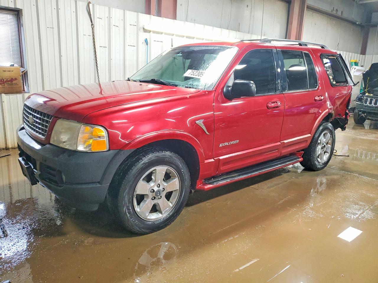 2004 Ford Explorer Limited, VIN 1FMZU75W64UB51808 — Rear end