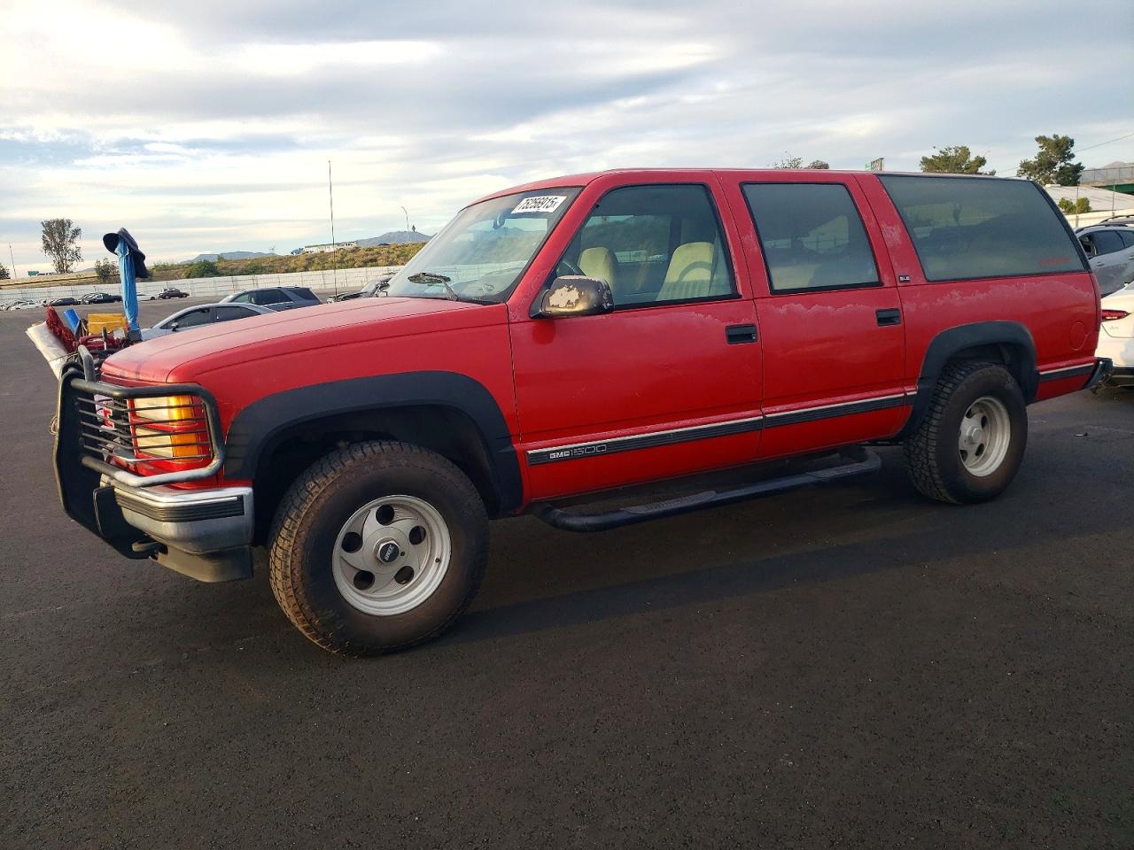1994 GMC Suburban, VIN 1GKFK16K8RJ743813 — Mechanical