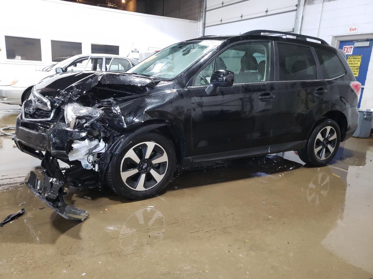 2017 Subaru Forester Limited, VIN JF2SJARC9HH553267 — Front end