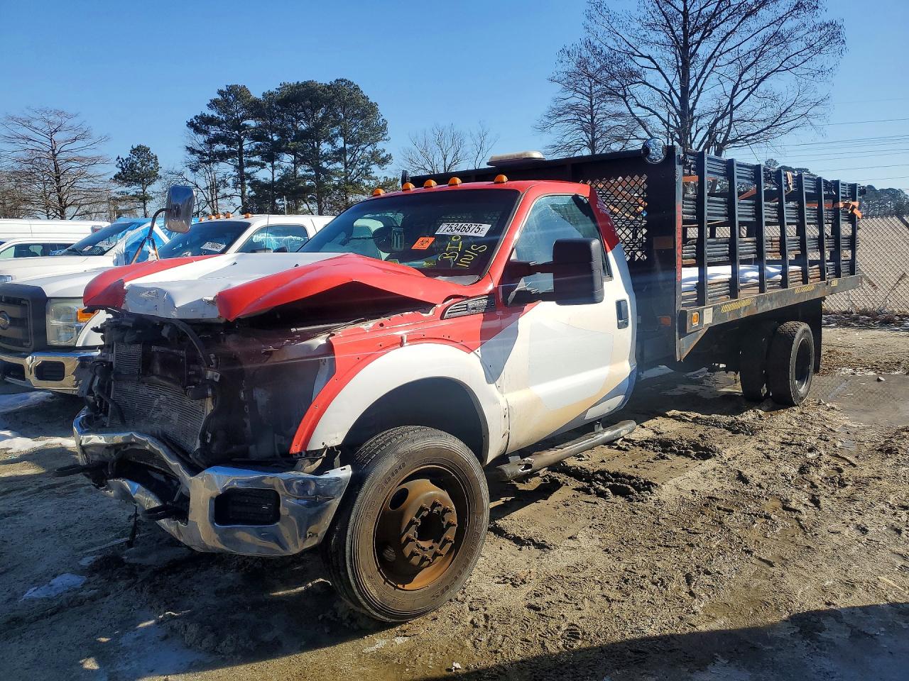 2011 Ford F-550 XL, VIN 1FDUF5GTXBEA60477 — Front end