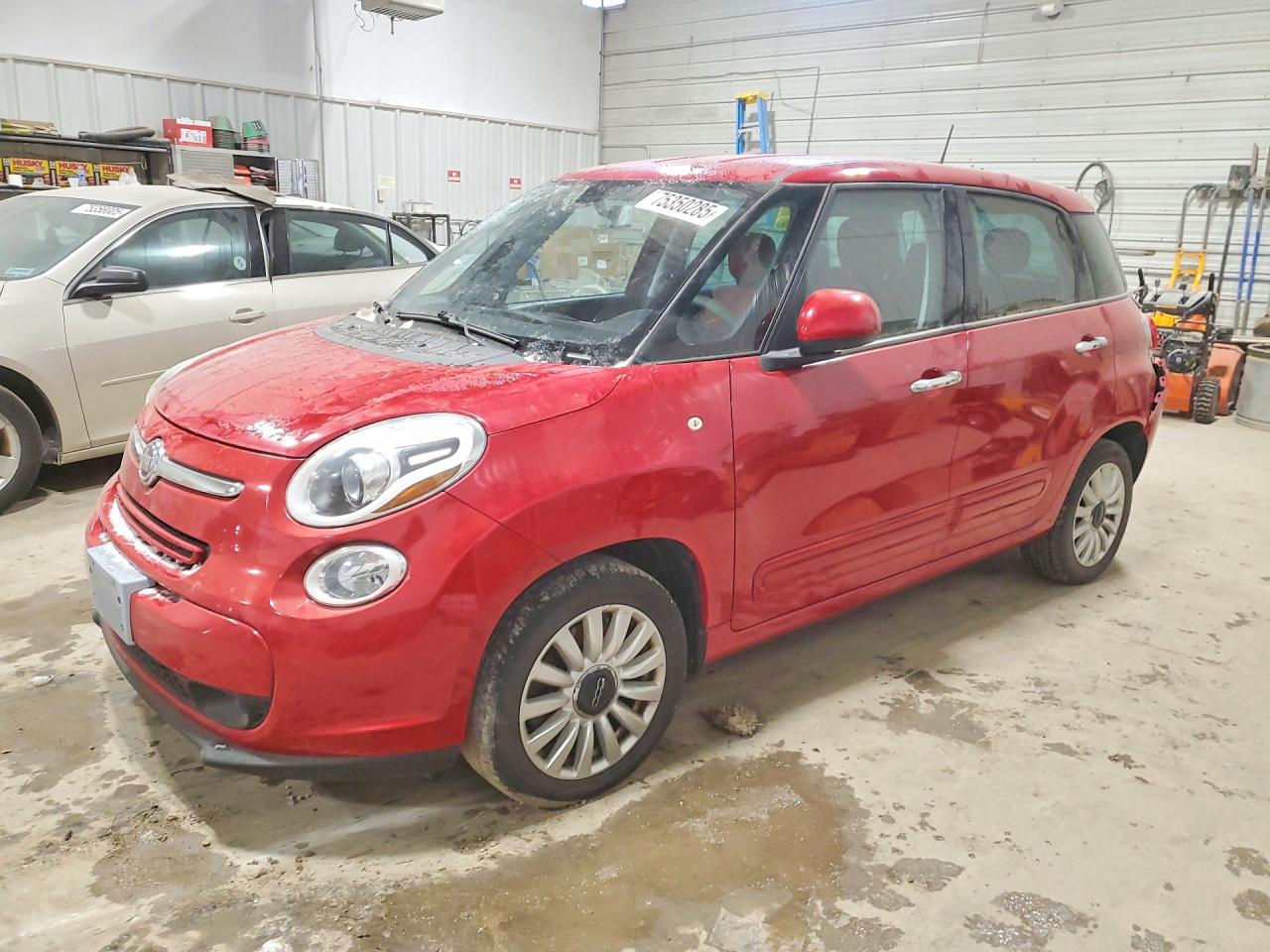 2014 FIAT 500L Easy, VIN ZFBCFABH8EZ002461 — Rear end