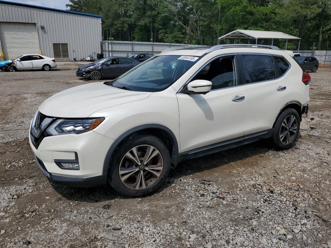 2017 Nissan Rogue SL, VIN JN8AT2MTXHW143207 — Rear end