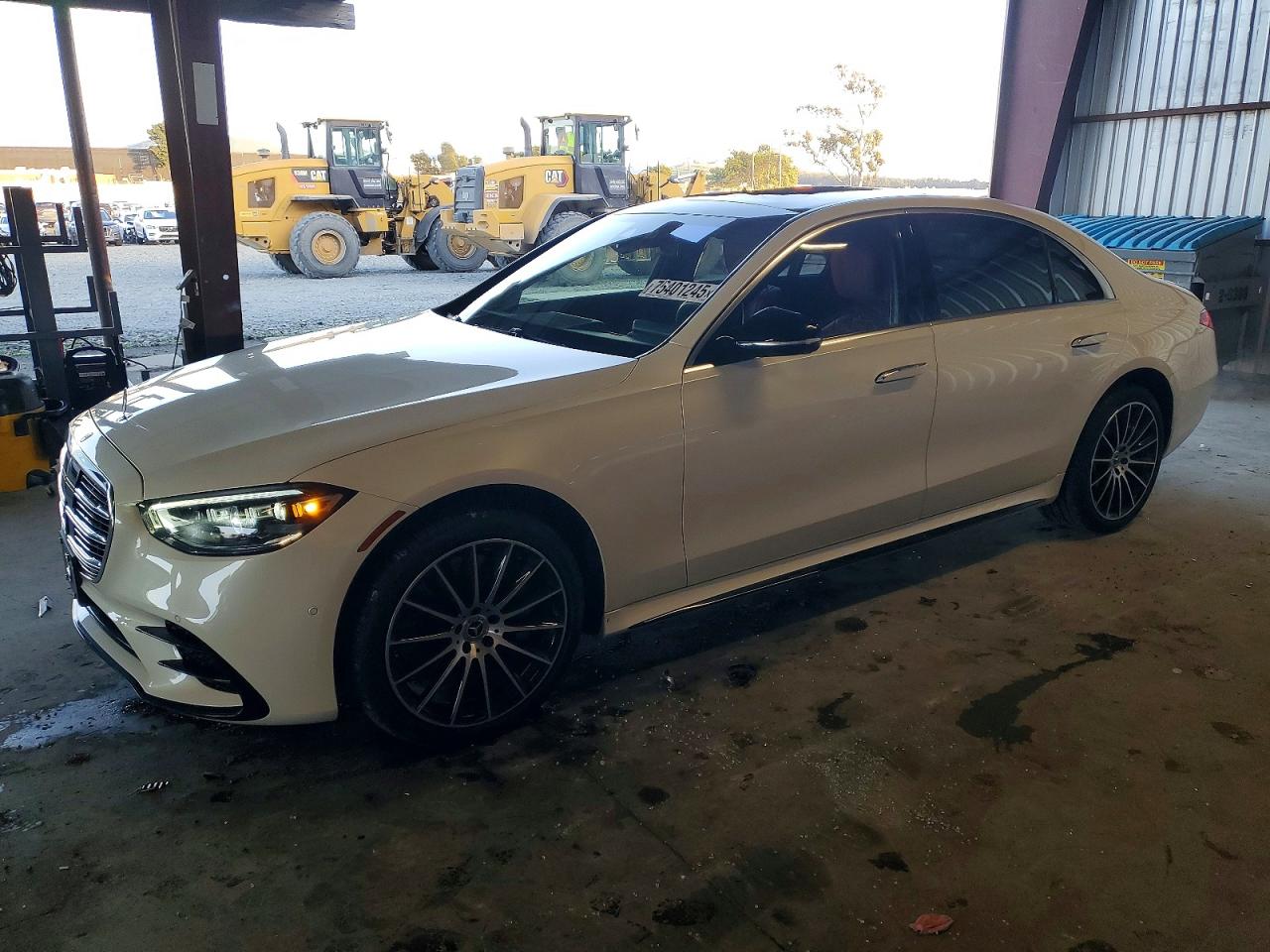 2021 Mercedes-Benz S 580, VIN W1K6G7GB2MA036803 — Vandalism