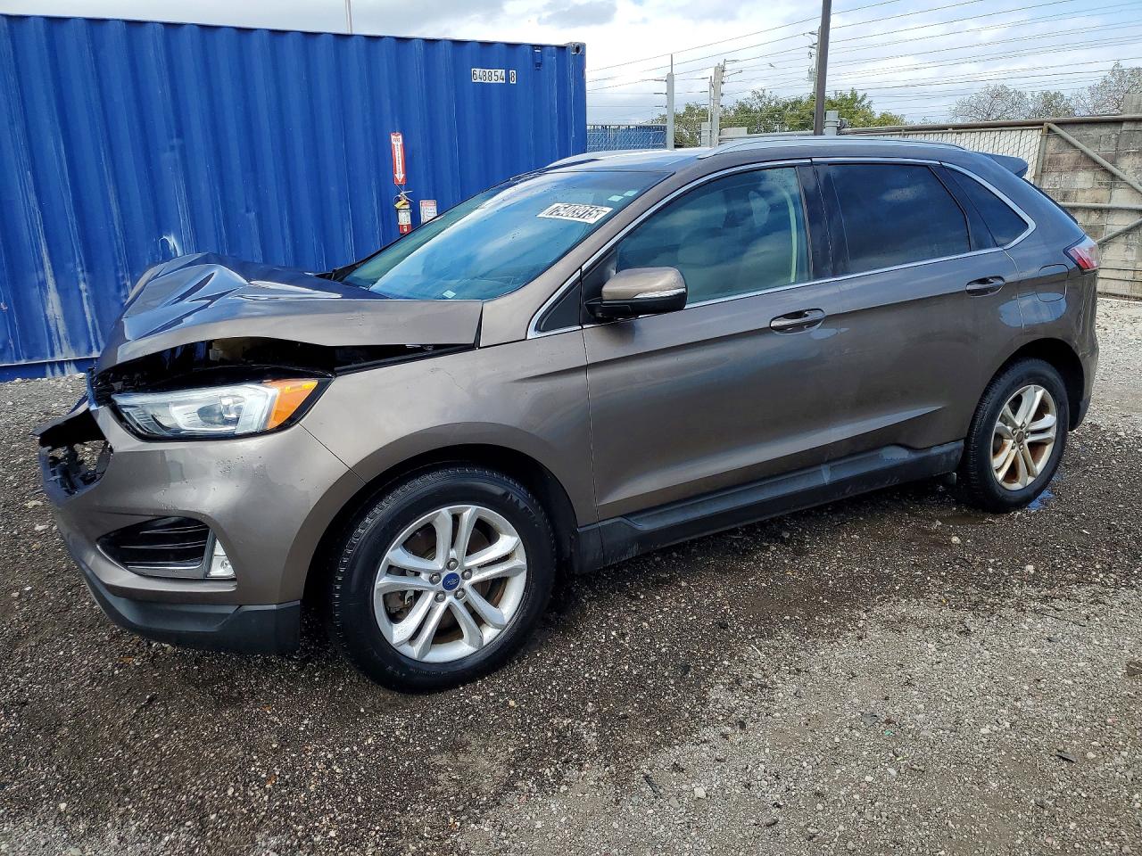 2019 Ford Edge SEL, VIN 2FMPK4J96KBC34637 — Front end