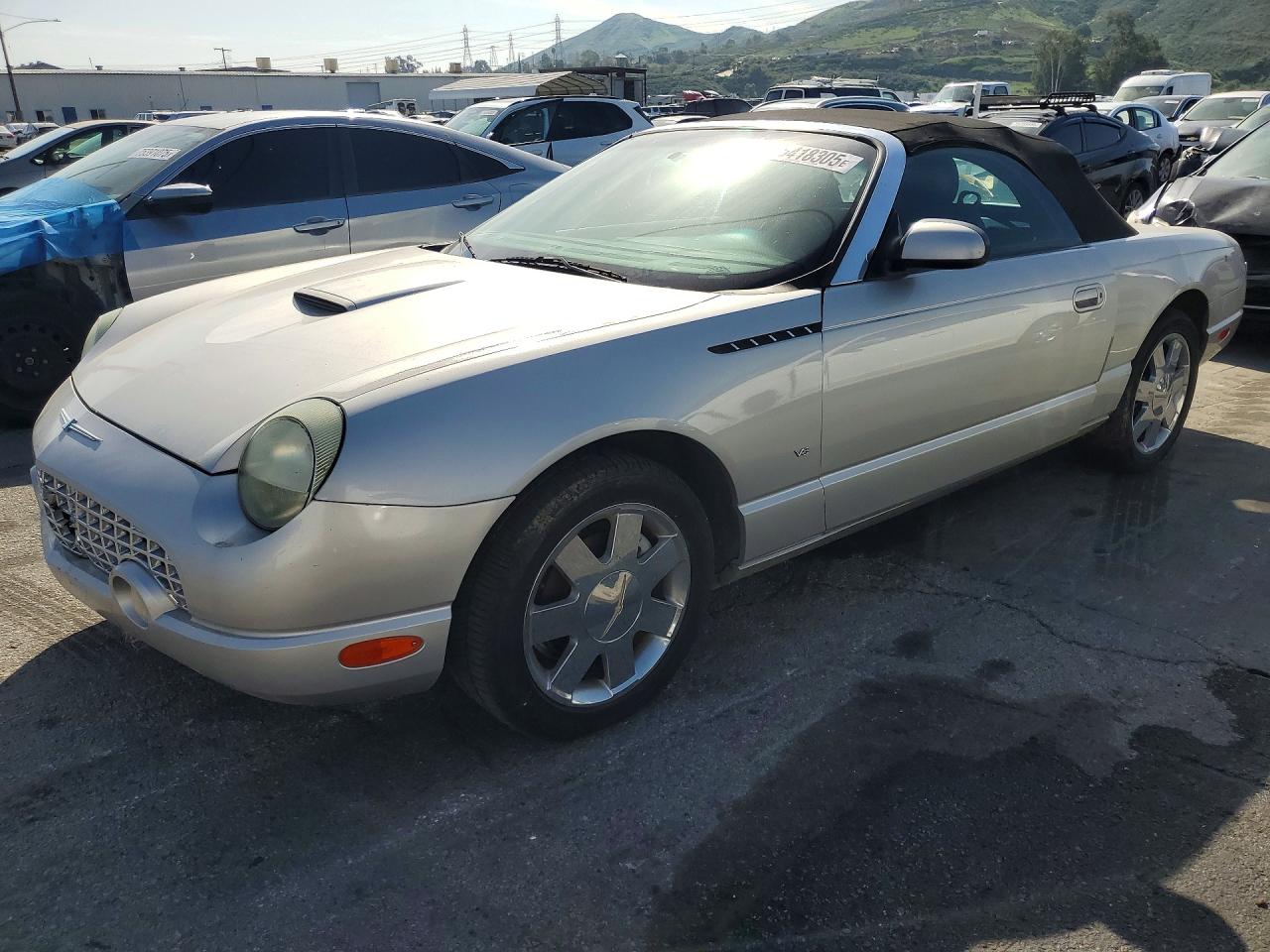 2004 Ford Thunderbird Deluxe, VIN 1FAHP60A94Y109919 — Minor dents and scratches