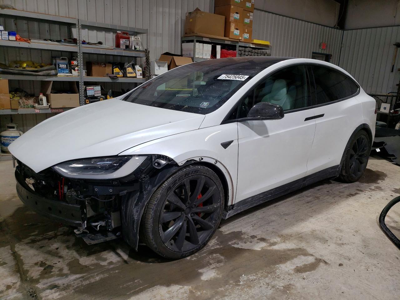 2019 Tesla Model X P100D, VIN 5YJXCAE41KF195943 — Front end