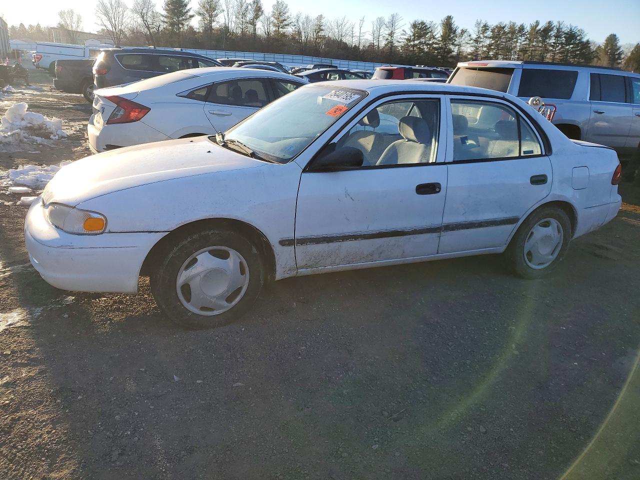 2000 Chevrolet Prizm, VIN 1Y1SK5280YZ432030 — Rear end