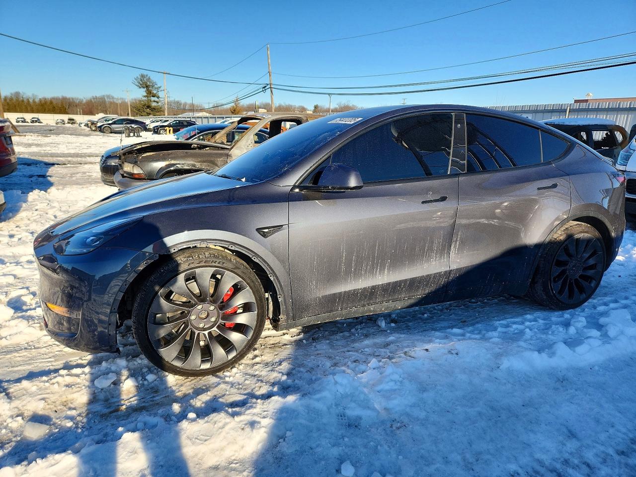 2021 Tesla Model Y Performance, VIN 5YJYGDEF8MF230444 — Front end
