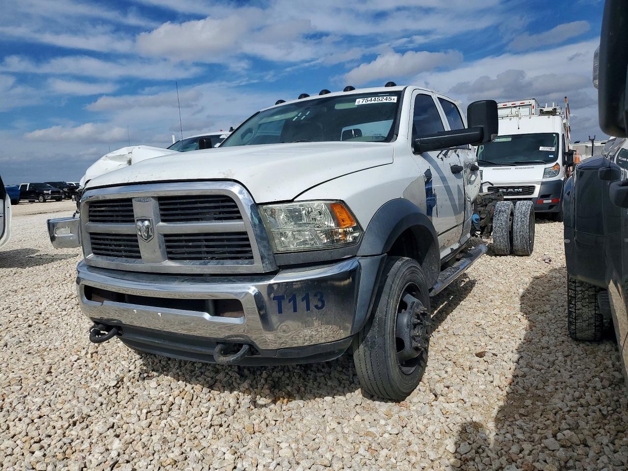 2012 Dodge RAM, VIN 3C7WDKFL6CG212500 — Бок