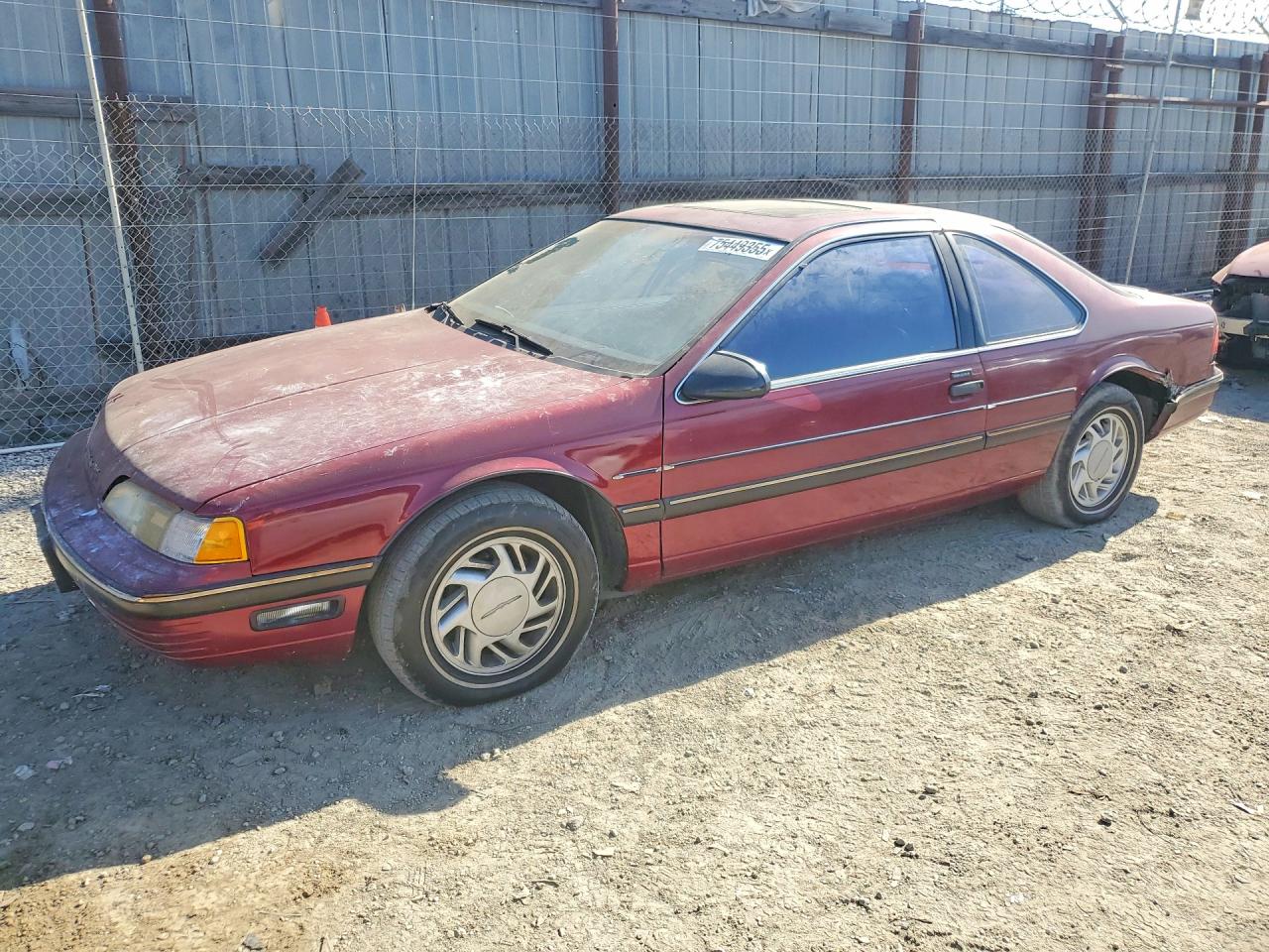 1989 Ford Thunderbird LX, VIN 1FAPP6243KH189914 — Minor dents and scratches