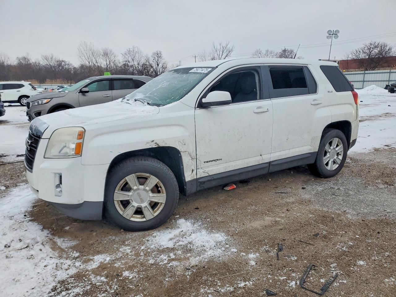 2011 GMC Terrain SLE-1, VIN 2CTALMECXB6296150 — Side