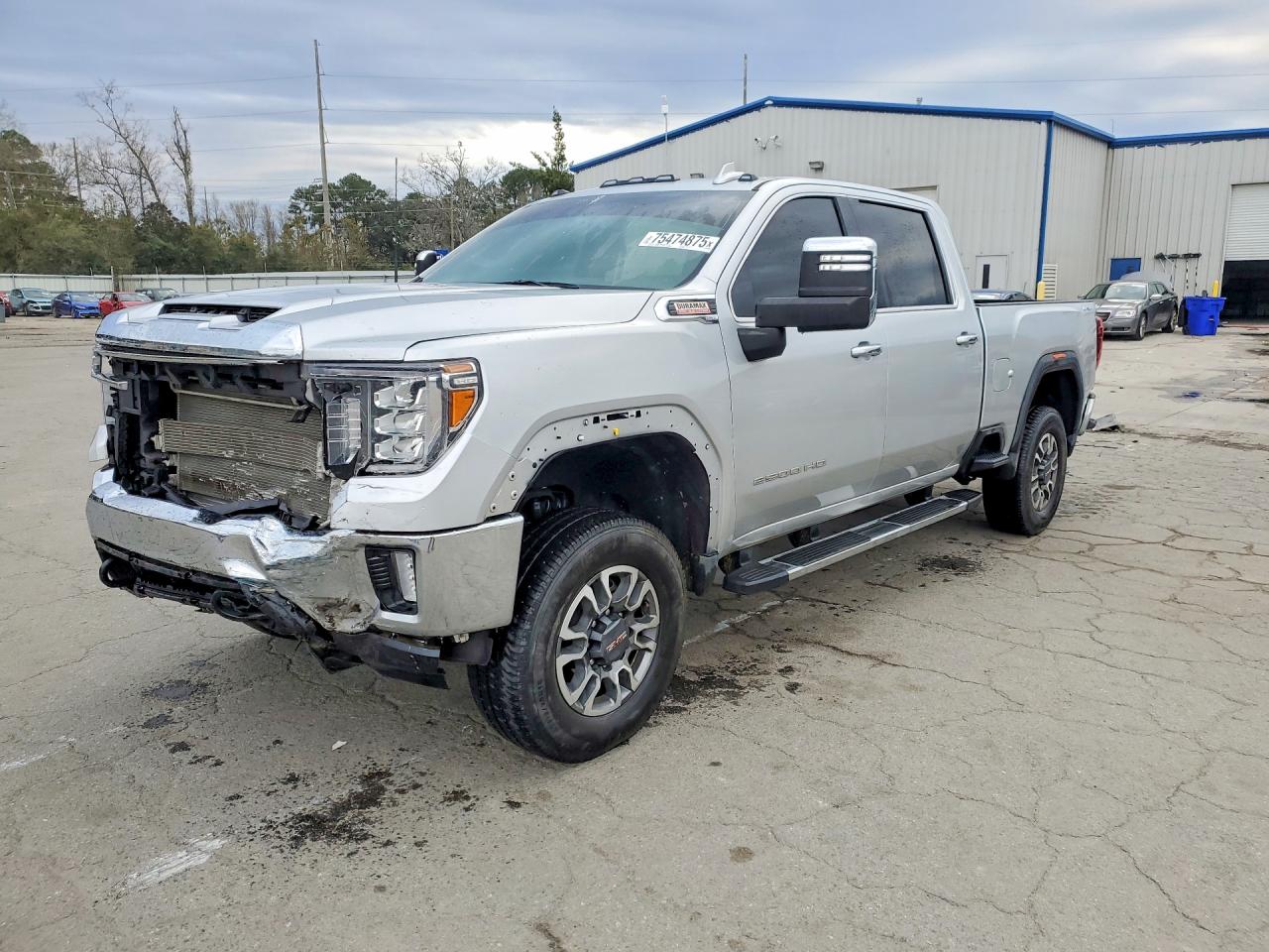 2023 GMC Sierra 2500HD SLT, VIN 1GT49NEY1PF116222 — Front end
