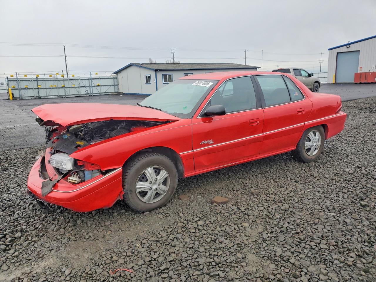 1997 Buick Skylark Gran Sport SC, VIN 1G4NJ52M2VC419808 — Front end