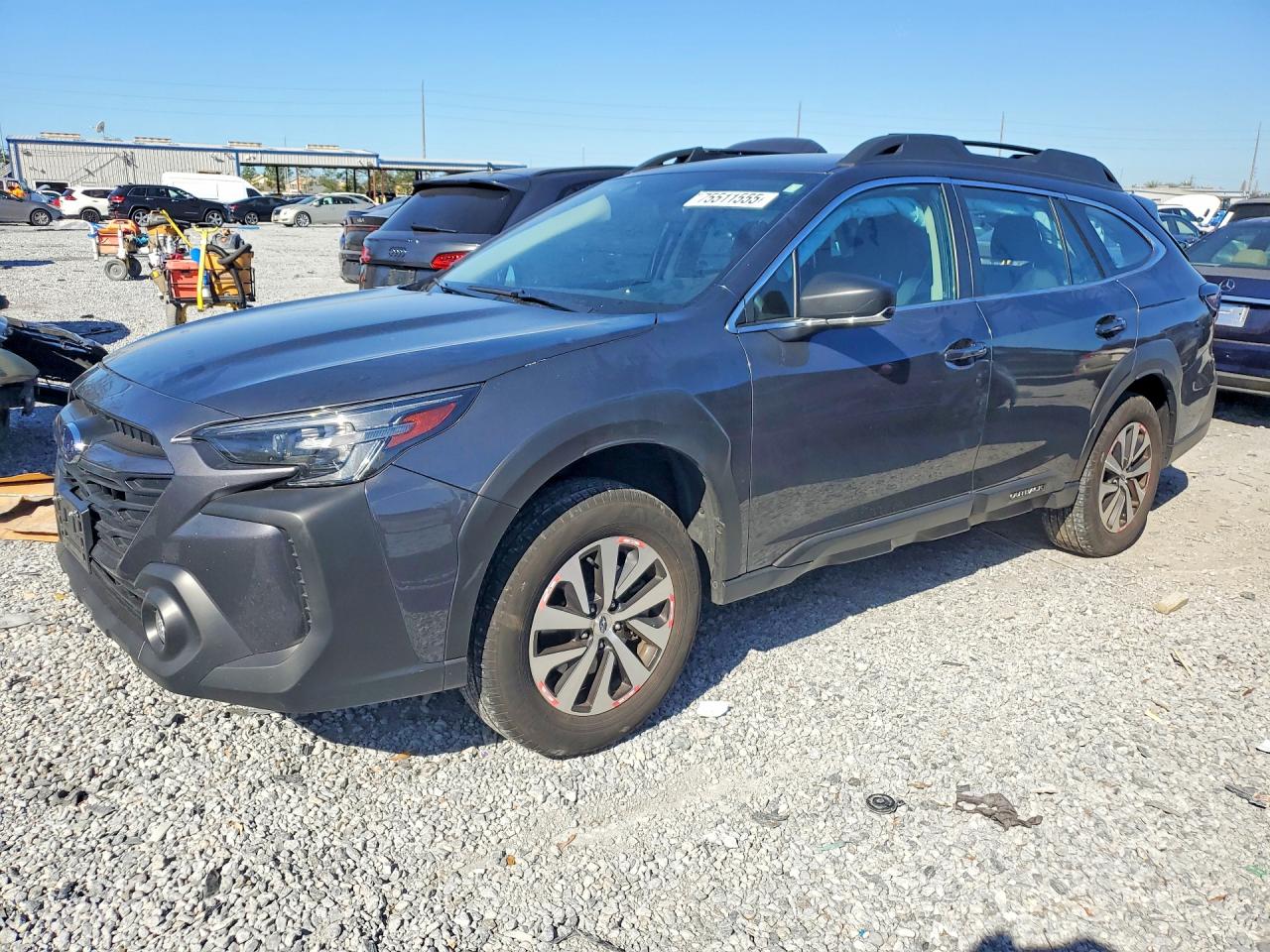 2025 Subaru Outback, VIN 4S4BTAAC5S3148589 — Бок