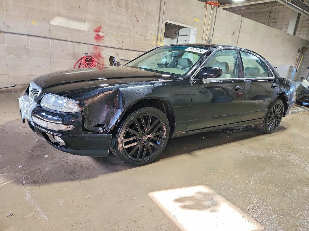 2000 Mazda Millenia, VIN JM1TA2212Y1618227 — Front end