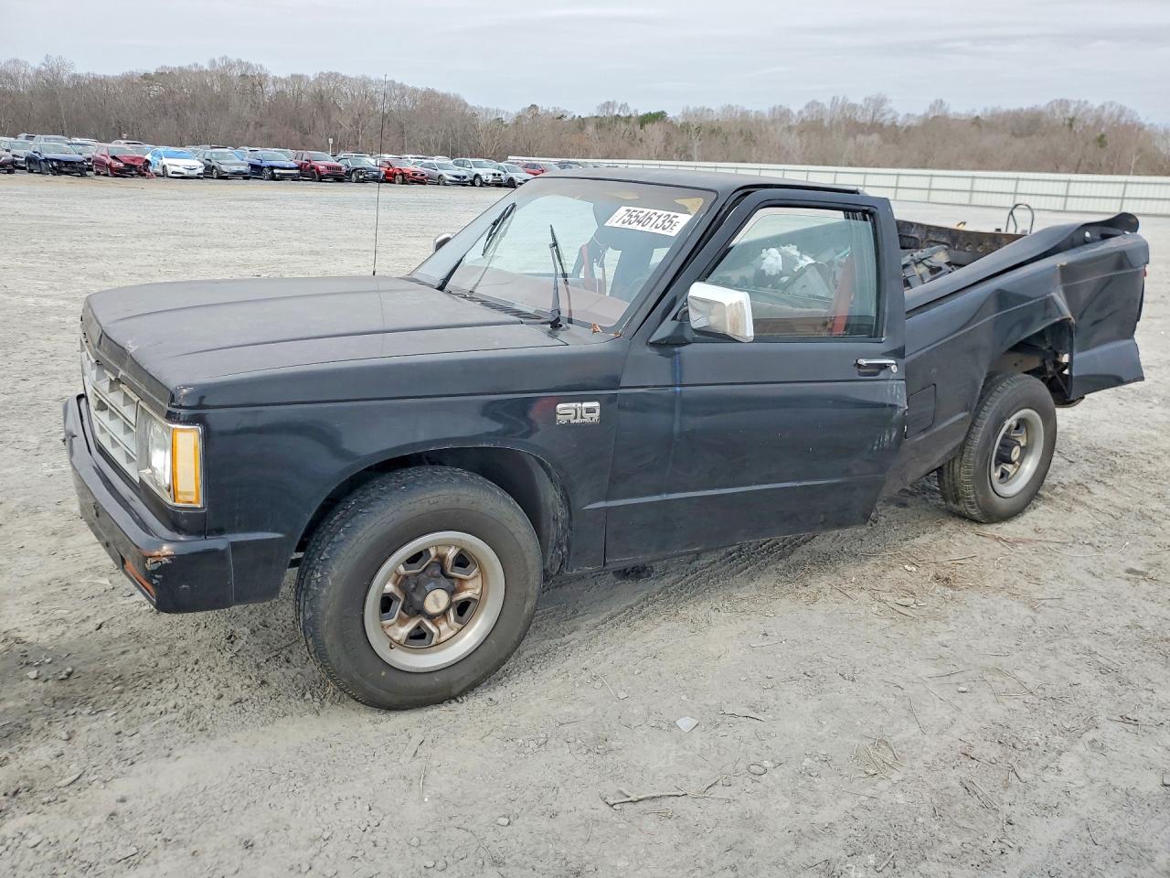 1985 Chevrolet S-10, VIN 1GCCS14B1F2274524 — Rear end