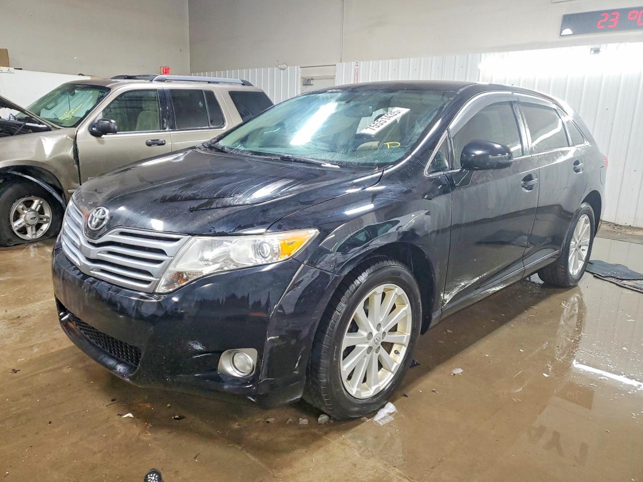 2012 Toyota Venza LE, VIN 4T3ZA3BB2CU062326 — Side