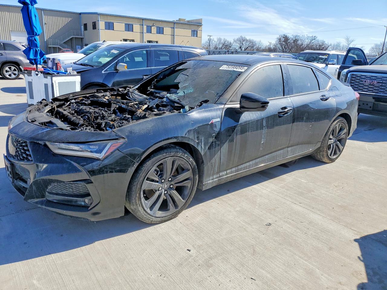 2021 Acura TLX w/A-Spec Package, VIN 19UUB6F5XMA011431 — Engine fire
