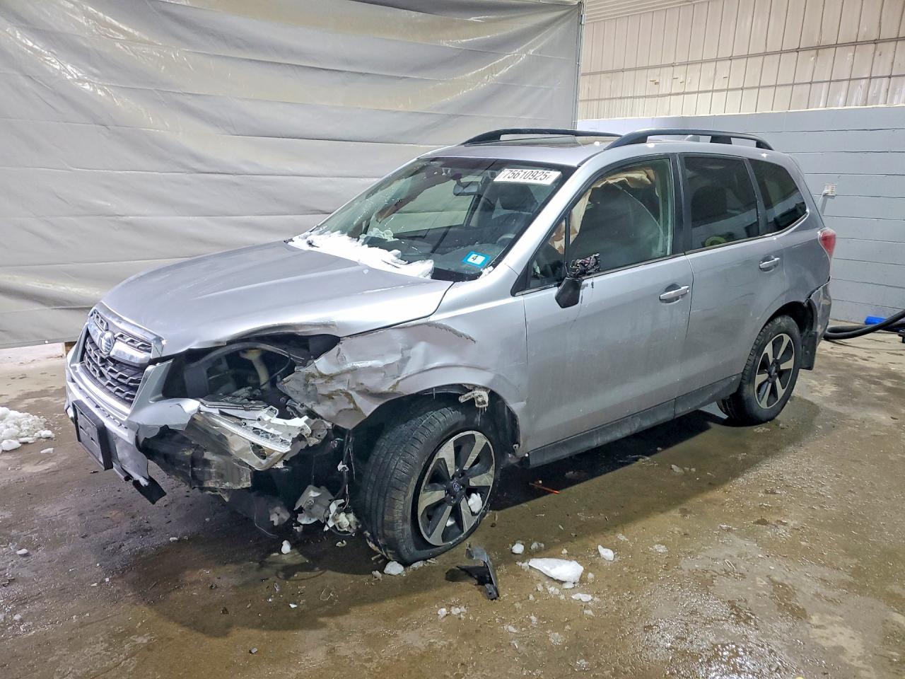 2018 Subaru Forester Limited, VIN JF2SJARC7JH402093 — Front end