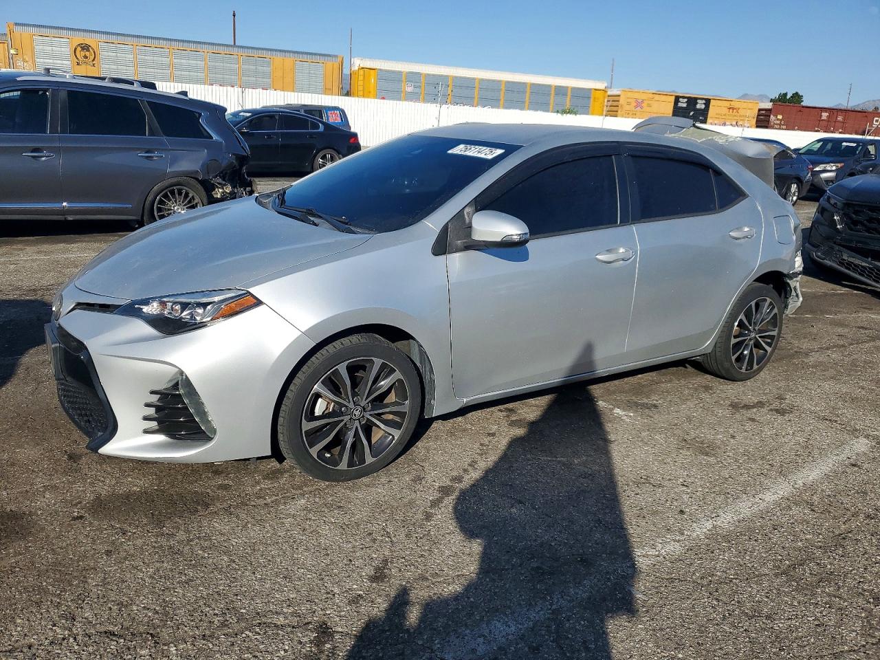 2018 Toyota Corolla SE, VIN 5YFBURHE6JP786413 — Rear end