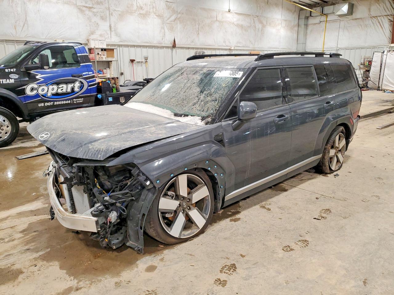 2025 Hyundai Santa Fe Limited, VIN 5NMP4DGL7SH129138 — Front end