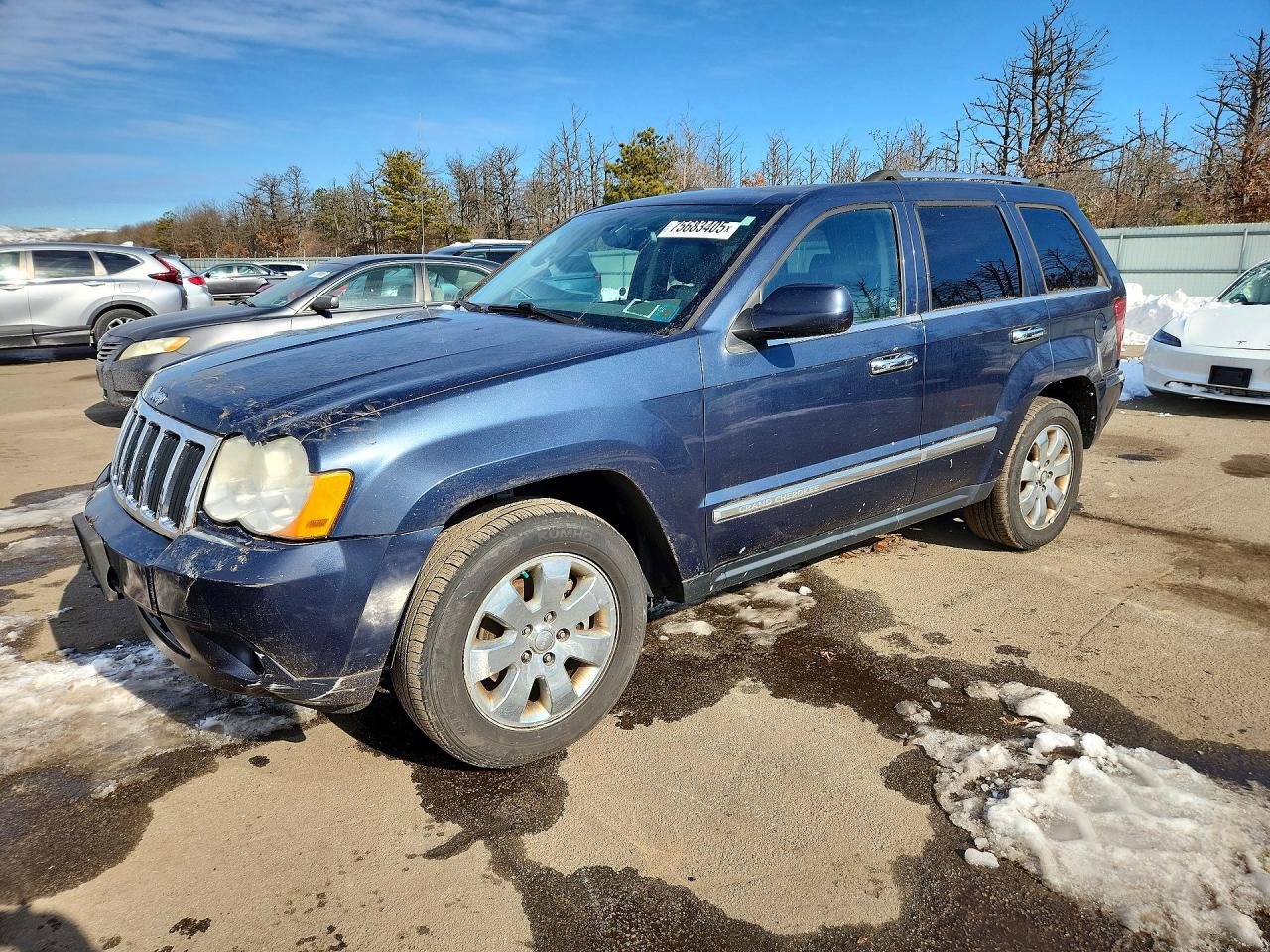 2010 Jeep Grand Cherokee Limited, VIN 1J4RR5GTXAC136155 — Minor dents and scratches