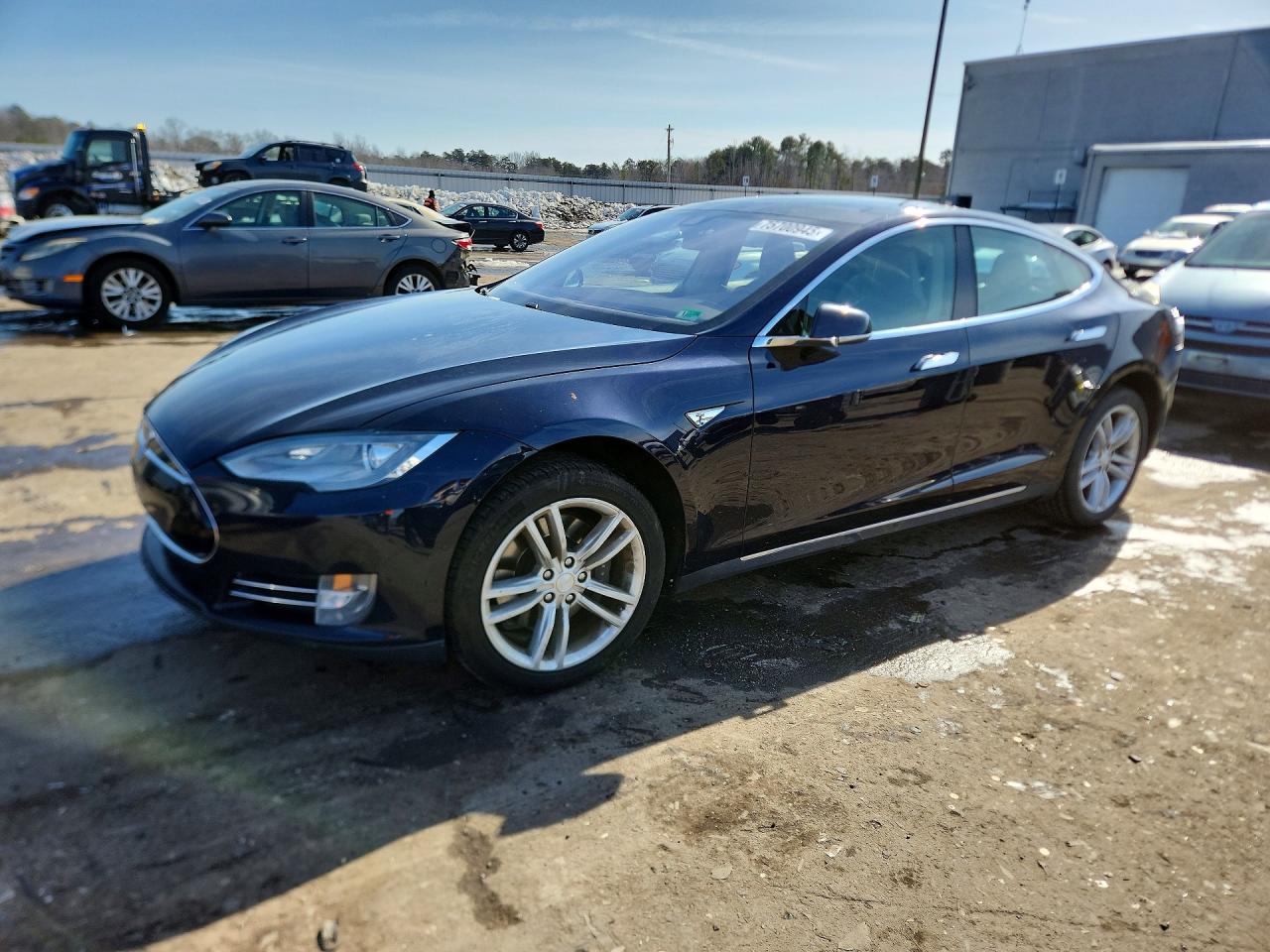 2015 Tesla Model S 85D, VIN 5YJSA1H27FFP78601 — Крыша