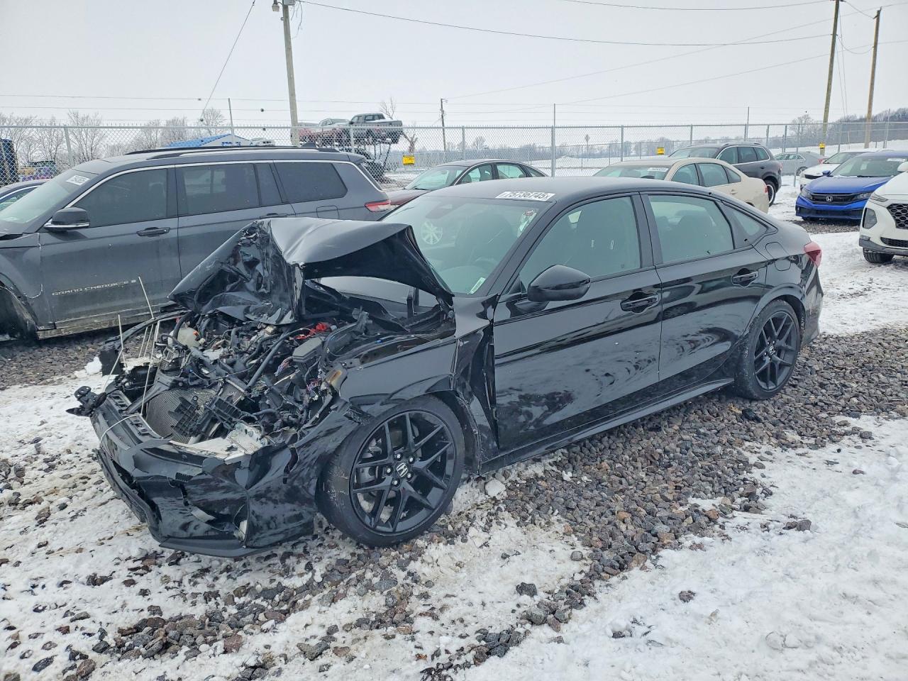 2025 Honda Civic Sport, VIN 2HGFE2F53SH509428 — Front end