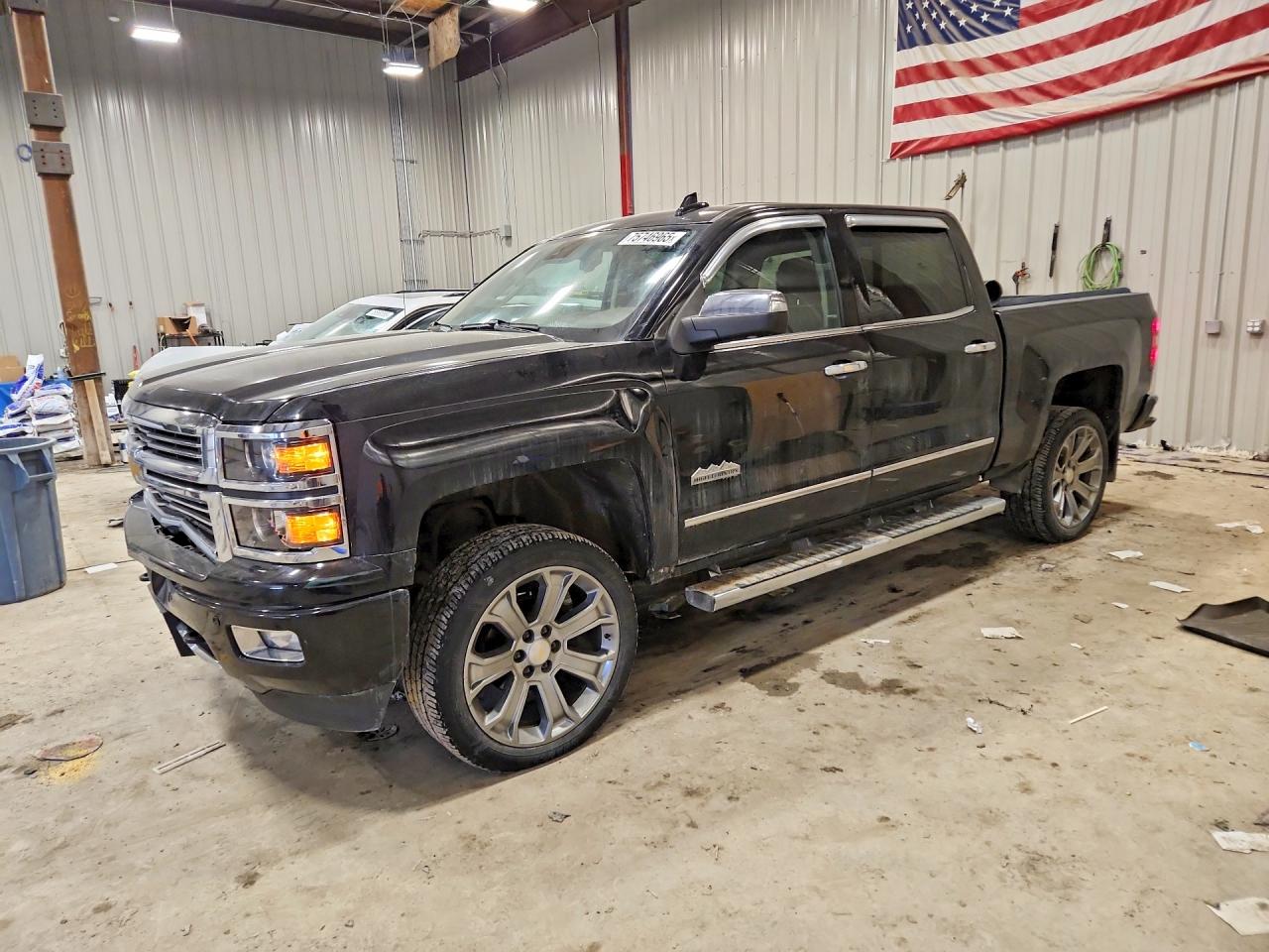 2015 Chevrolet Silverado 1500 High Country, VIN 3GCUKTECXFG205863 — Front end