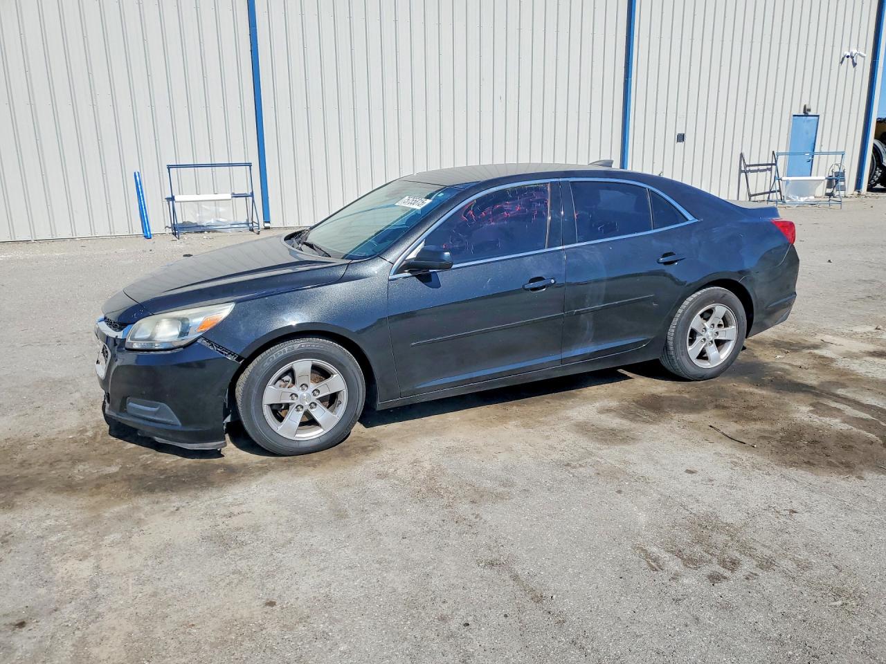 2015 Chevrolet Malibu LS, VIN 1G11B5SL2FF101204 — Front end
